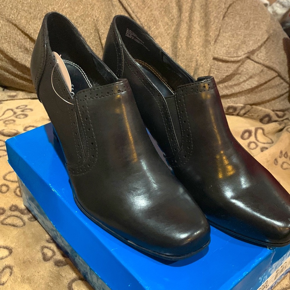 Shoe boots - black Rialto size 9.5